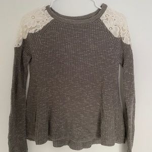 Hollister sweater